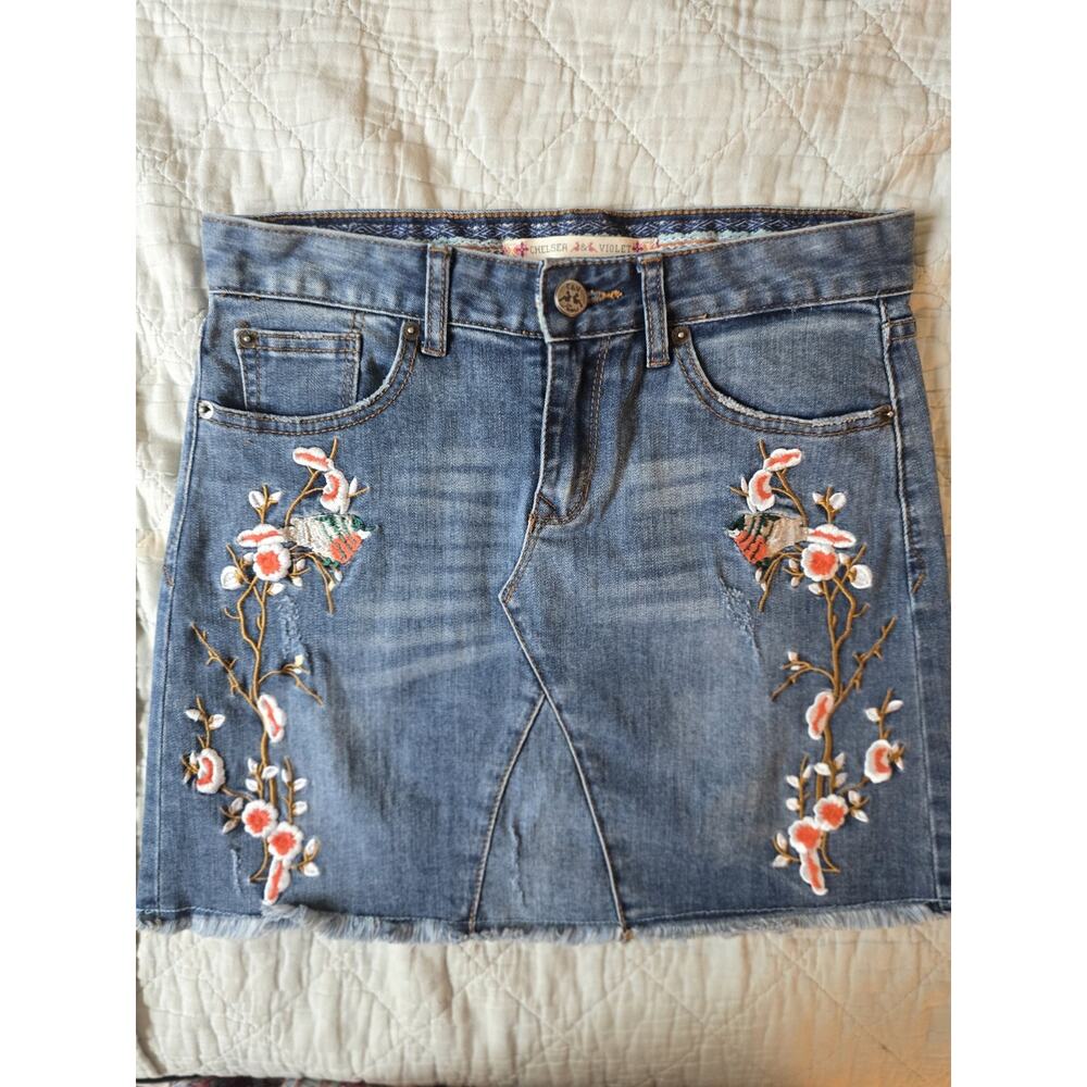 Embroidered Floral Birds Chelsea & Violet Boho Denim Mini Skirt size S Boho Y2k